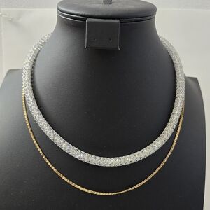 Elegant Silver Mesh Necklace
